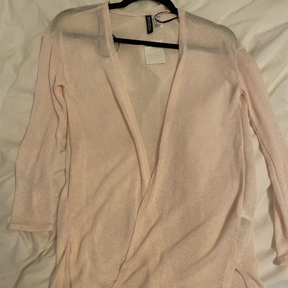 buy1get1 50% off!- H&M Light Pink Cardirgan - Picture 1 of 4